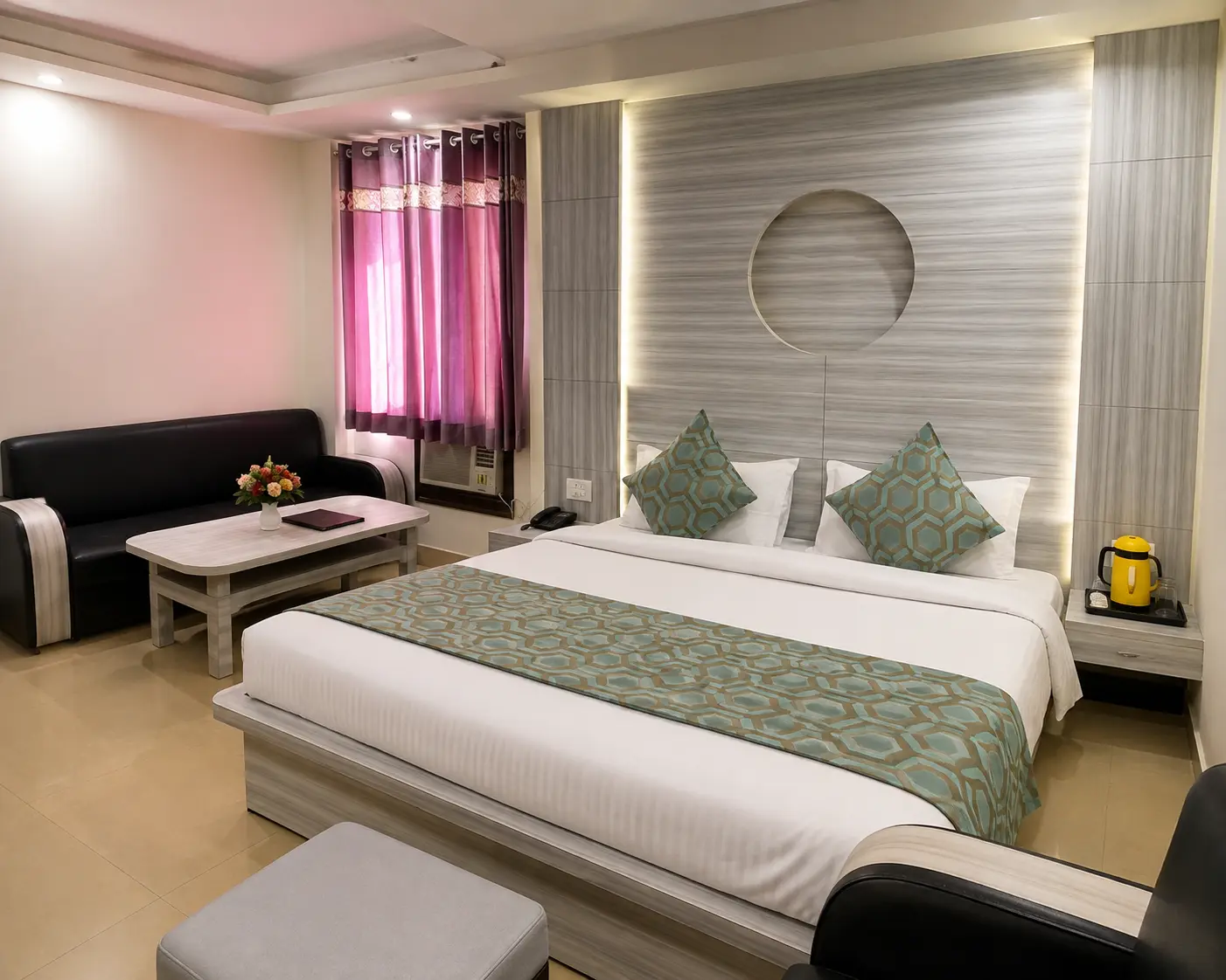Deluxe Double Room at Hotel Maharaja Inn Katra